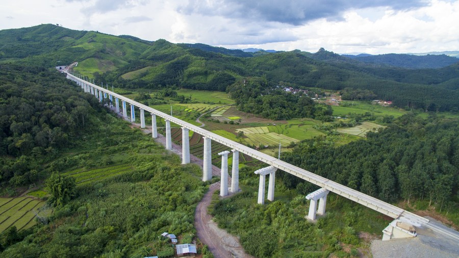 Lao business leader dreams of China-Laos railway prosperity