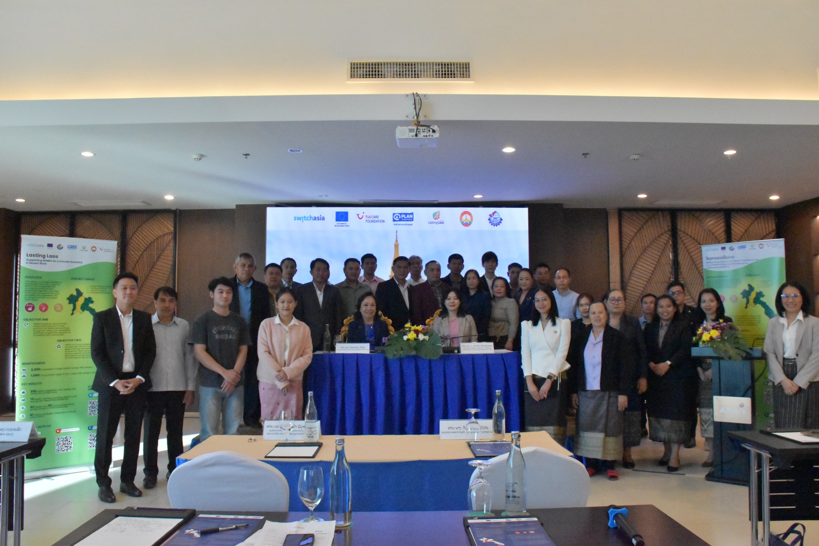 ງານເຜີຍແຜ່ກ່ຽວກັບແຜນງານ “ລາວຍືນຍາວ – ສົ່ງເສີມຜູ້ປະກອບການໄວໜຸ່ມ ແລະ ຈຸນລະວິສາຫະກິດ, ວິສາຫະກິດຂະໜາດນ້ອຍ ແລະ ກາງ ໃນຕ່ອງໂສ້ອຸດສາຫະກຳທ່ອງທ່ຽວລາວ